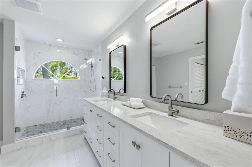 For Sale: $549,000 (3 beds, 2 baths, 2022 Square Feet)