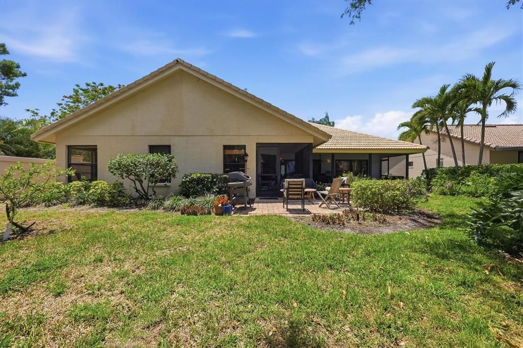 For Sale: $549,000 (3 beds, 2 baths, 2022 Square Feet)