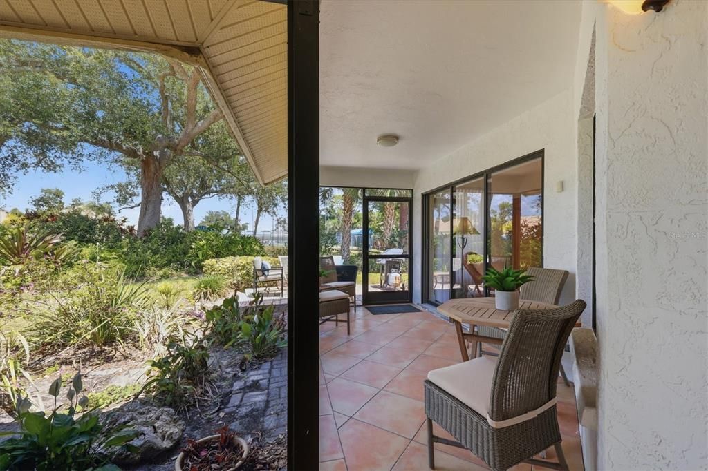 For Sale: $549,000 (3 beds, 2 baths, 2022 Square Feet)