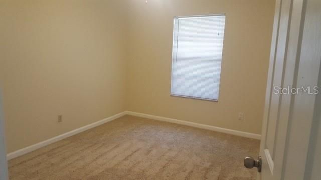 For Rent: $1,895 (4 beds, 2 baths, 1926 Square Feet)