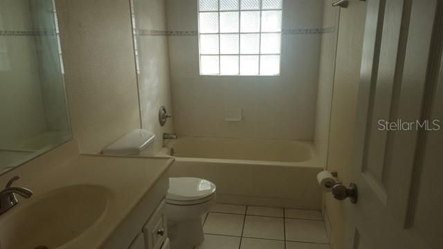 For Rent: $1,895 (4 beds, 2 baths, 1926 Square Feet)