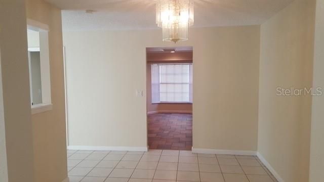 For Rent: $1,895 (4 beds, 2 baths, 1926 Square Feet)