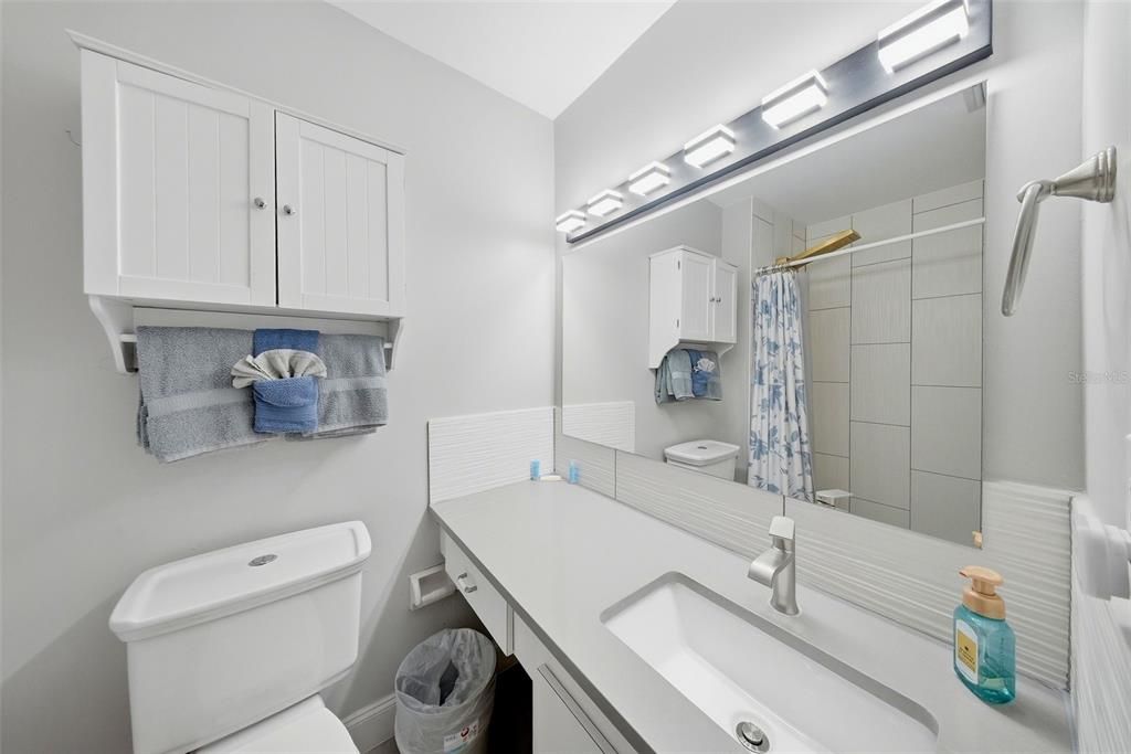 For Sale: $399,000 (4 beds, 2 baths, 1206 Square Feet)