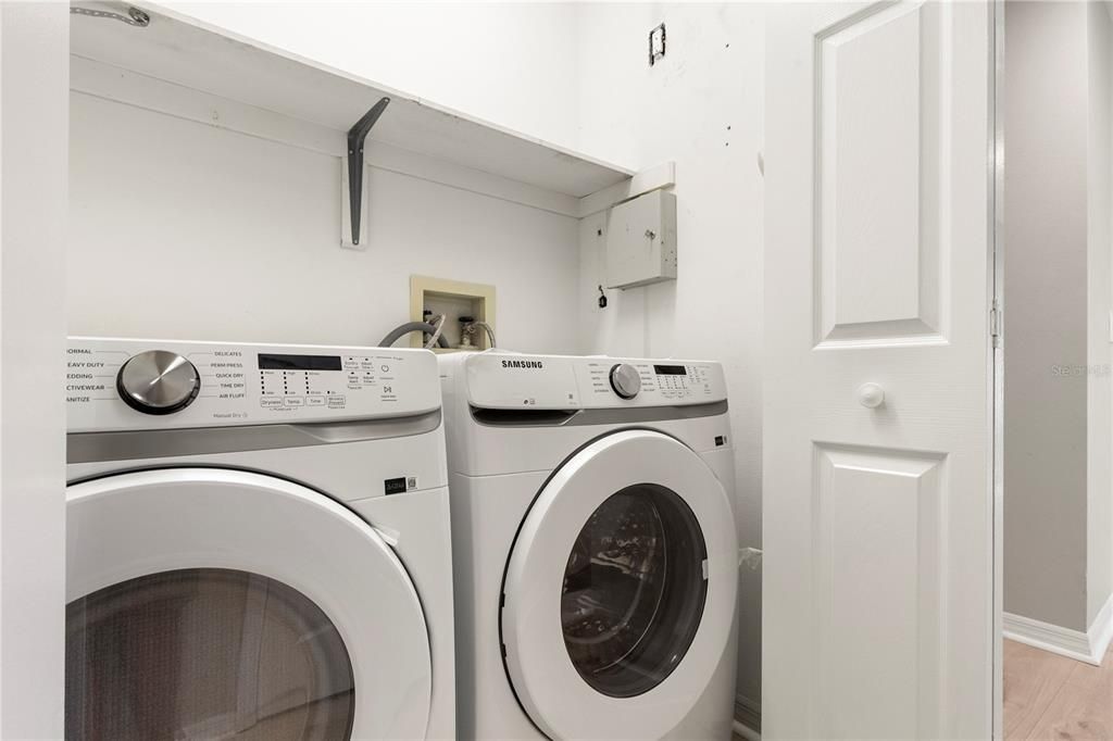 В аренду: $5,500 (4 спален, 2 ванн, 2013 Квадратных фут)