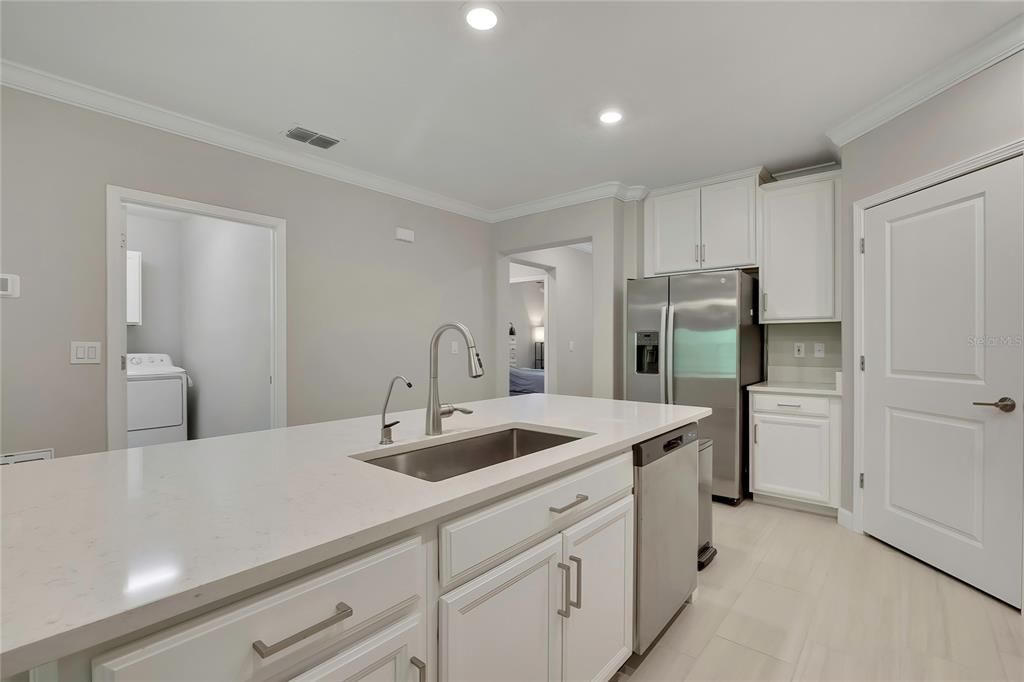 En Venta: $239,900 (2 camas, 2 baños, 1405 Pies cuadrados)