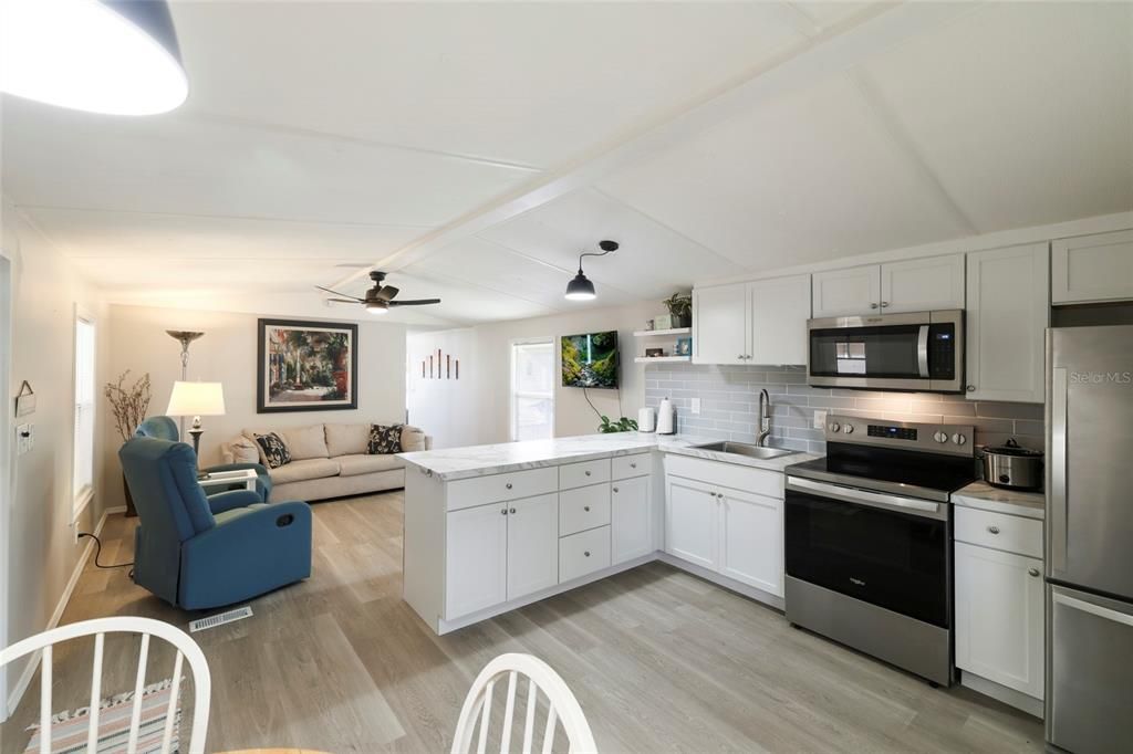 En Venta: $129,900 (2 camas, 1 baños, 714 Pies cuadrados)