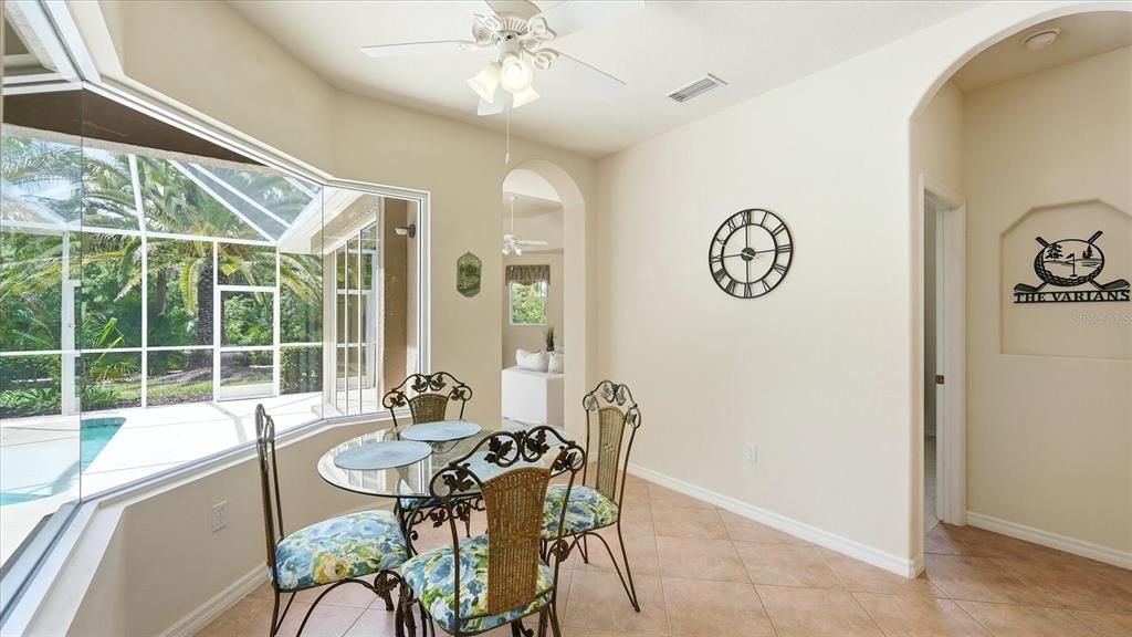 For Sale: $525,000 (3 beds, 2 baths, 1961 Square Feet)
