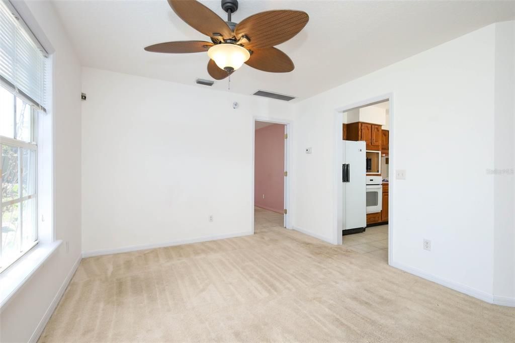 En Venta: $355,000 (3 camas, 2 baños, 1695 Pies cuadrados)