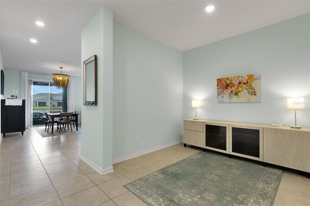 For Sale: $342,500 (3 beds, 2 baths, 1961 Square Feet)
