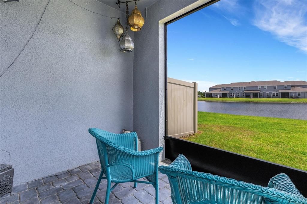 For Sale: $342,500 (3 beds, 2 baths, 1961 Square Feet)