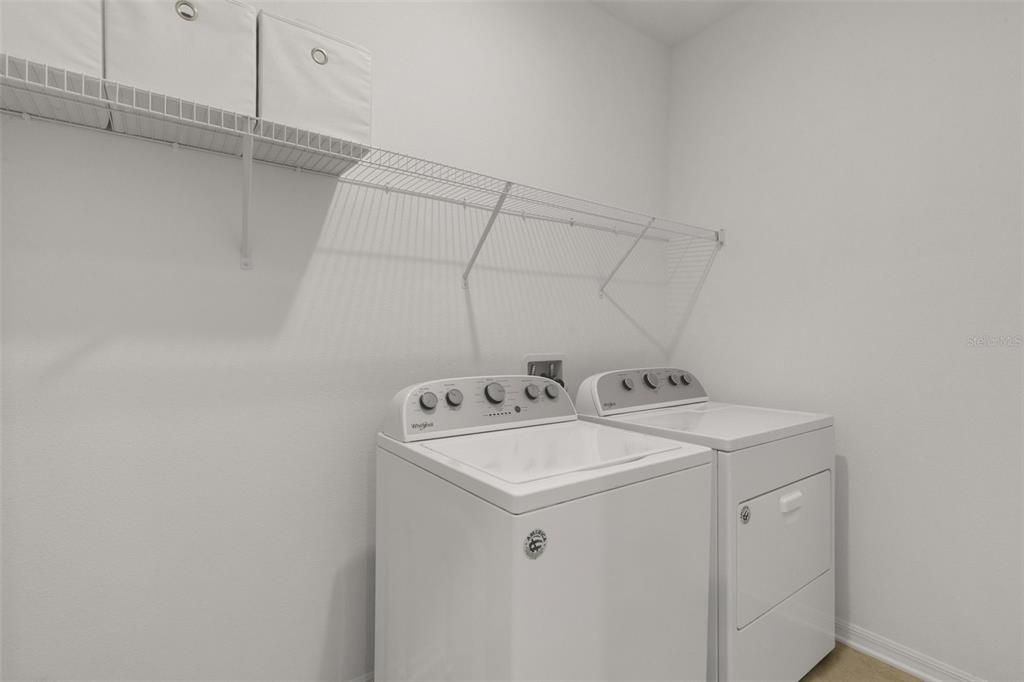 For Sale: $342,500 (3 beds, 2 baths, 1961 Square Feet)