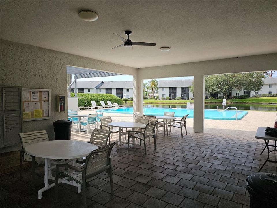 For Sale: $140,000 (2 beds, 2 baths, 960 Square Feet)