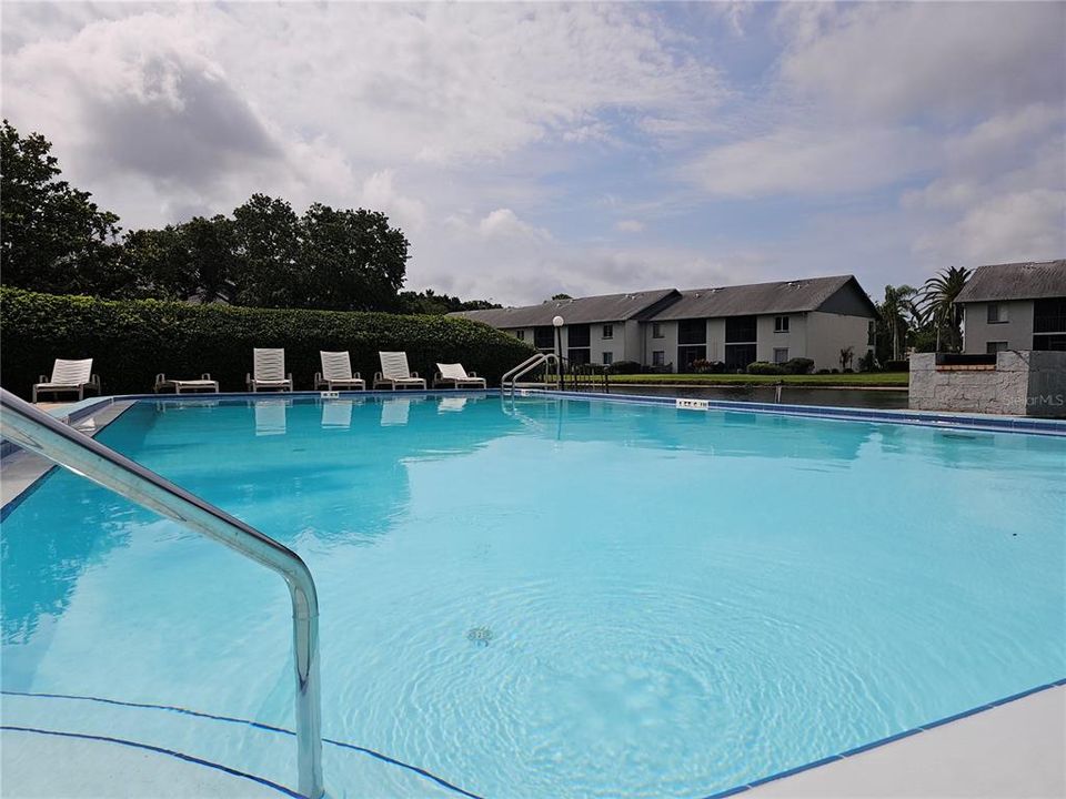 For Sale: $140,000 (2 beds, 2 baths, 960 Square Feet)