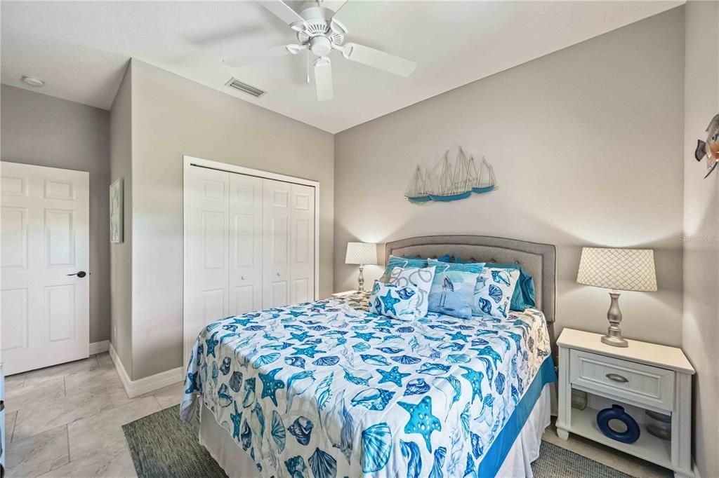 Active With Contract: $534,900 (3 beds, 2 baths, 1468 Square Feet)