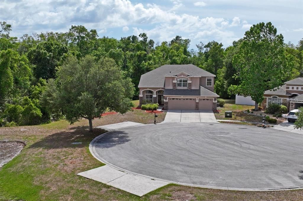 For Sale: $470,000 (5 beds, 3 baths, 2635 Square Feet)
