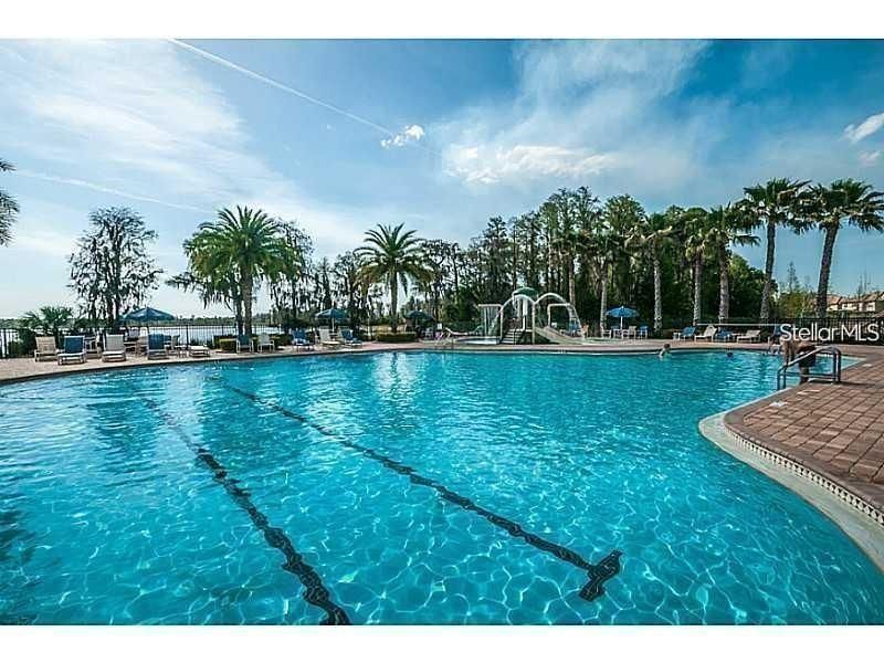 For Sale: $470,000 (5 beds, 3 baths, 2635 Square Feet)