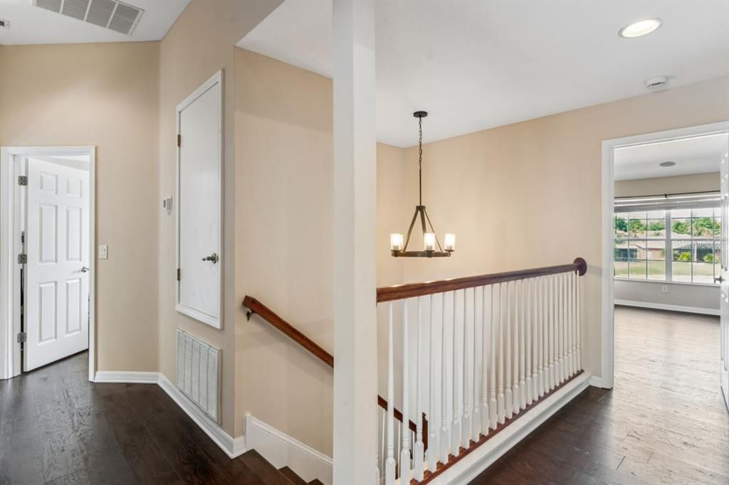 For Sale: $470,000 (5 beds, 3 baths, 2635 Square Feet)