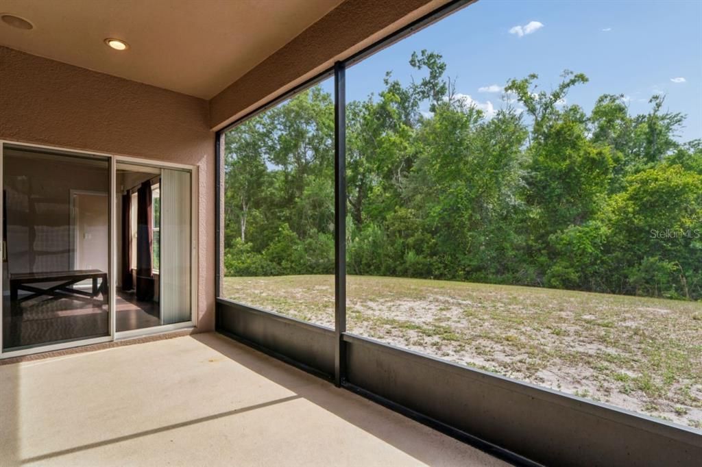 For Sale: $470,000 (5 beds, 3 baths, 2635 Square Feet)