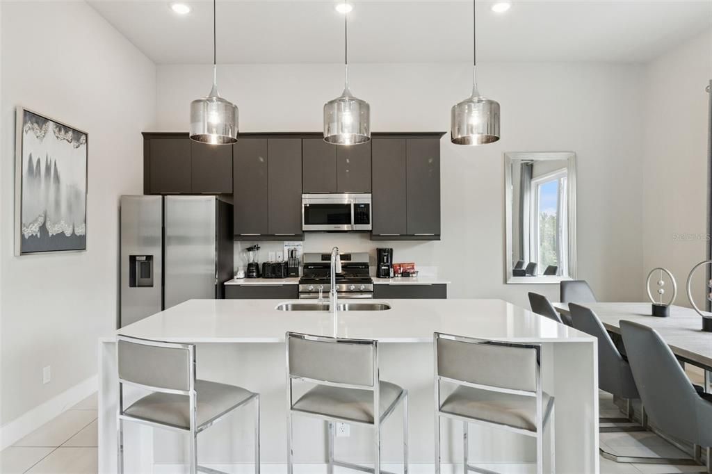 For Sale: $404,500 (5 beds, 4 baths, 2630 Square Feet)