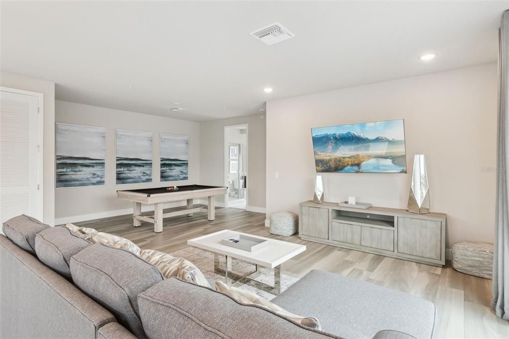 For Sale: $404,500 (5 beds, 4 baths, 2630 Square Feet)