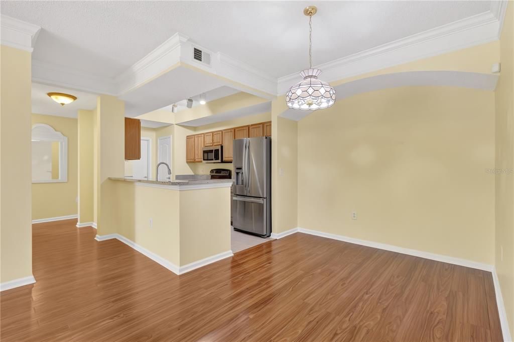 Active With Contract: $259,900 (3 beds, 2 baths, 1344 Square Feet)