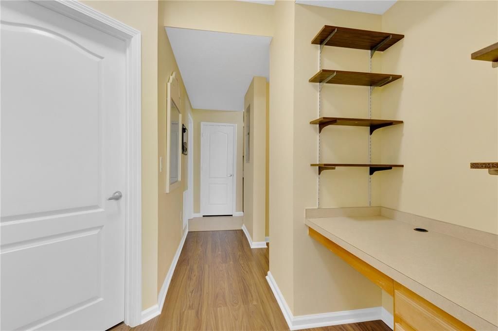 Active With Contract: $259,900 (3 beds, 2 baths, 1344 Square Feet)
