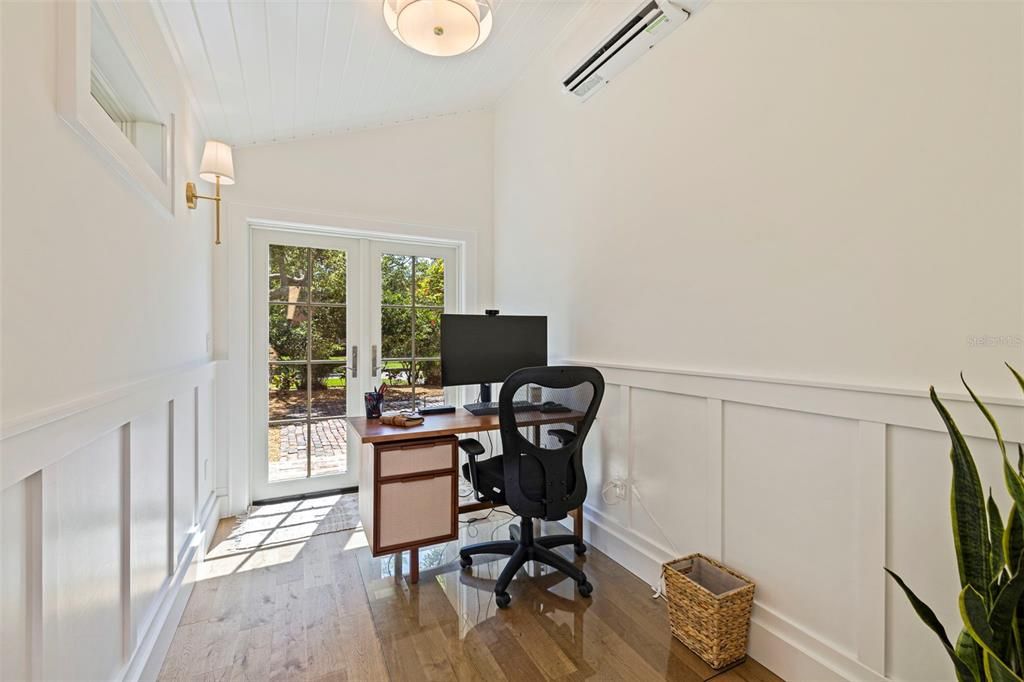 Active With Contract: $1,425,000 (3 beds, 3 baths, 3240 Square Feet)