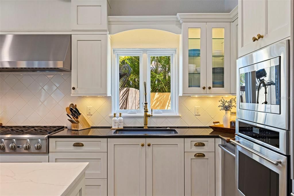 Active With Contract: $1,425,000 (3 beds, 3 baths, 3240 Square Feet)