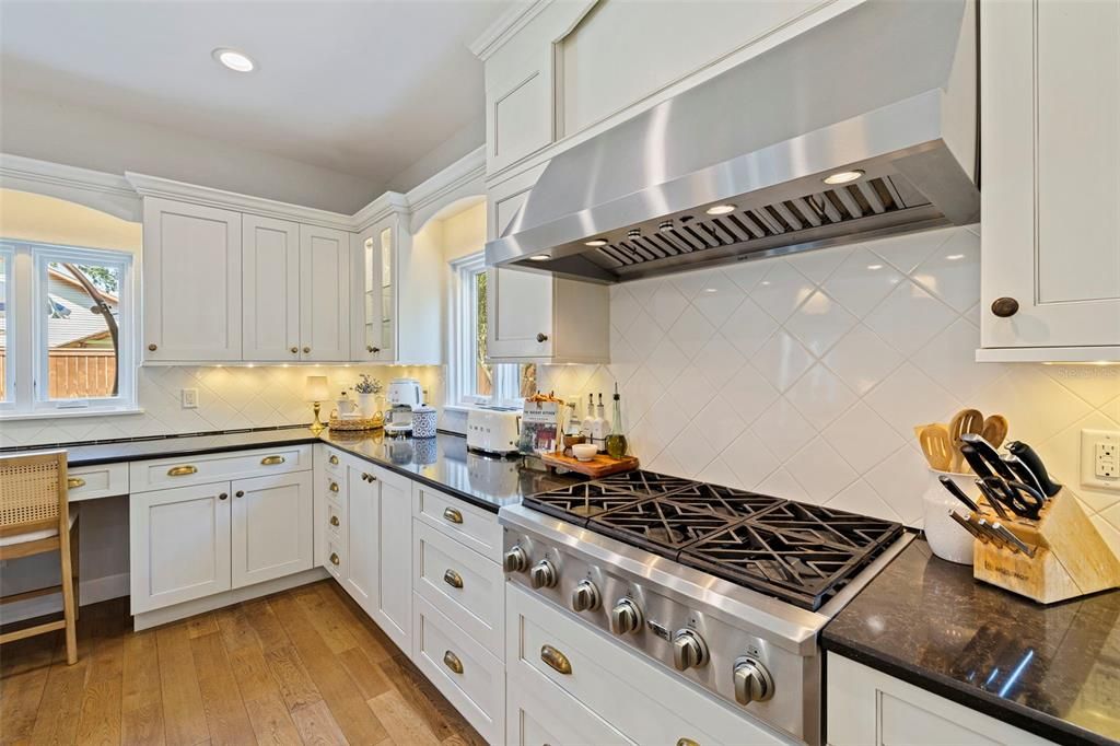 Active With Contract: $1,425,000 (3 beds, 3 baths, 3240 Square Feet)