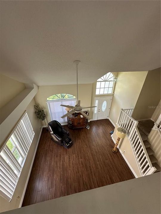 En Venta: $399,900 (3 camas, 2 baños, 2242 Pies cuadrados)