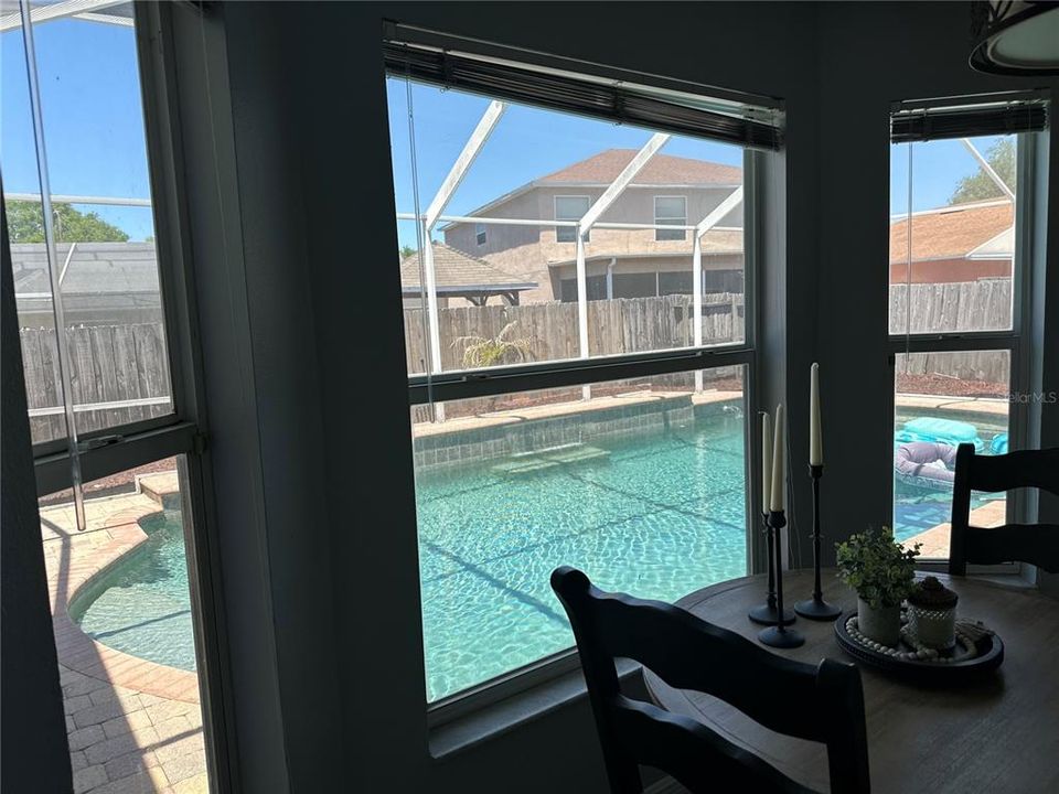 En Venta: $399,900 (3 camas, 2 baños, 2242 Pies cuadrados)