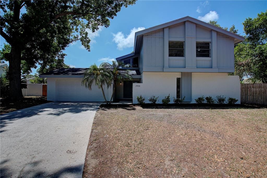 待售: $639,900 (4 贝兹, 2 浴室, 2126 平方英尺)