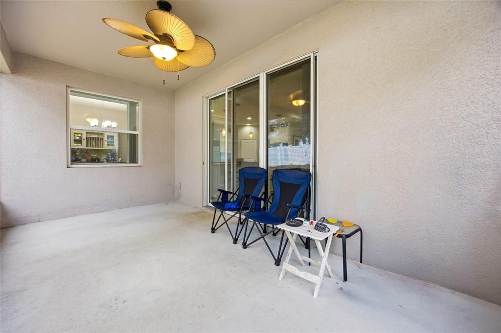 En Venta: $409,900 (4 camas, 3 baños, 2837 Pies cuadrados)