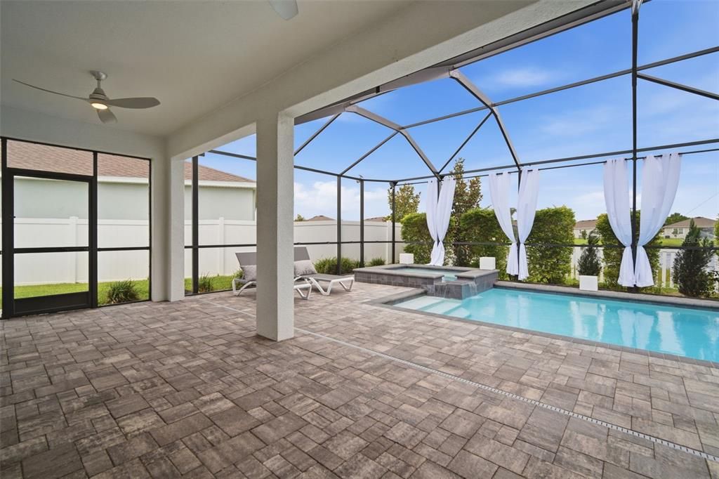 For Sale: $449,000 (4 beds, 2 baths, 2046 Square Feet)