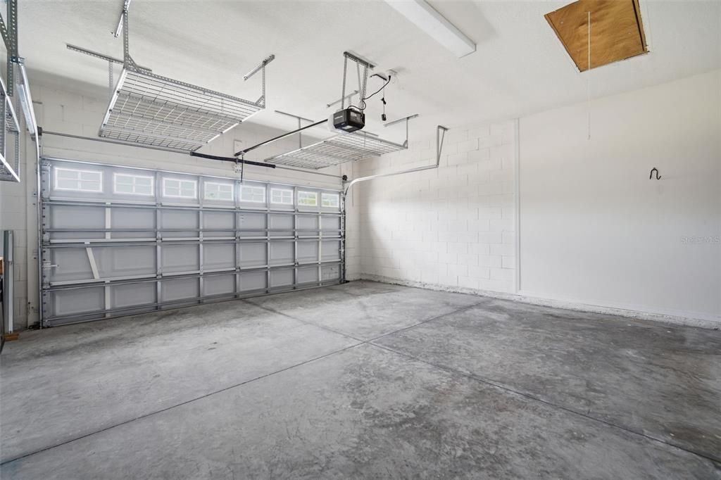 For Sale: $449,000 (4 beds, 2 baths, 2046 Square Feet)