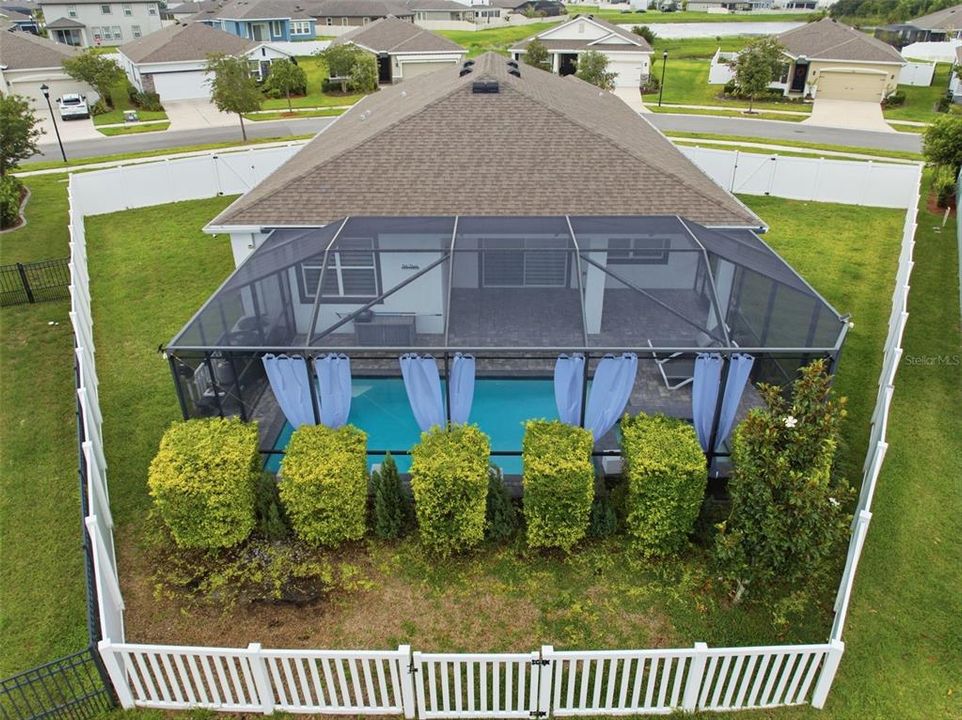 For Sale: $449,000 (4 beds, 2 baths, 2046 Square Feet)