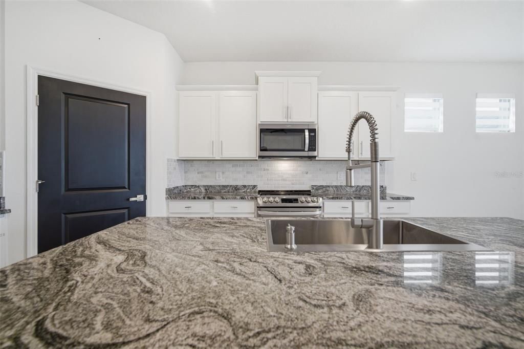 For Sale: $449,000 (4 beds, 2 baths, 2046 Square Feet)