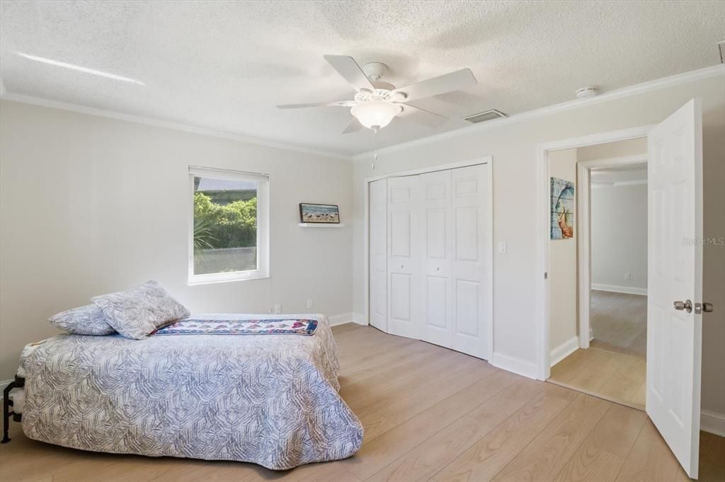 For Sale: $609,000 (3 beds, 2 baths, 2619 Square Feet)