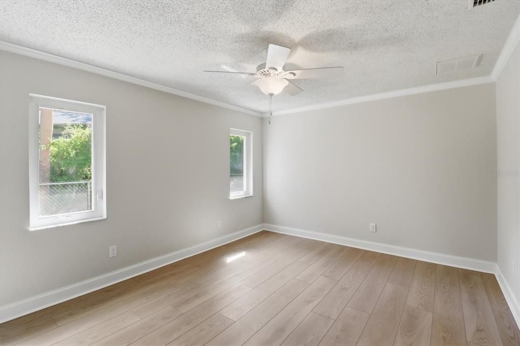 For Sale: $609,000 (3 beds, 2 baths, 2619 Square Feet)