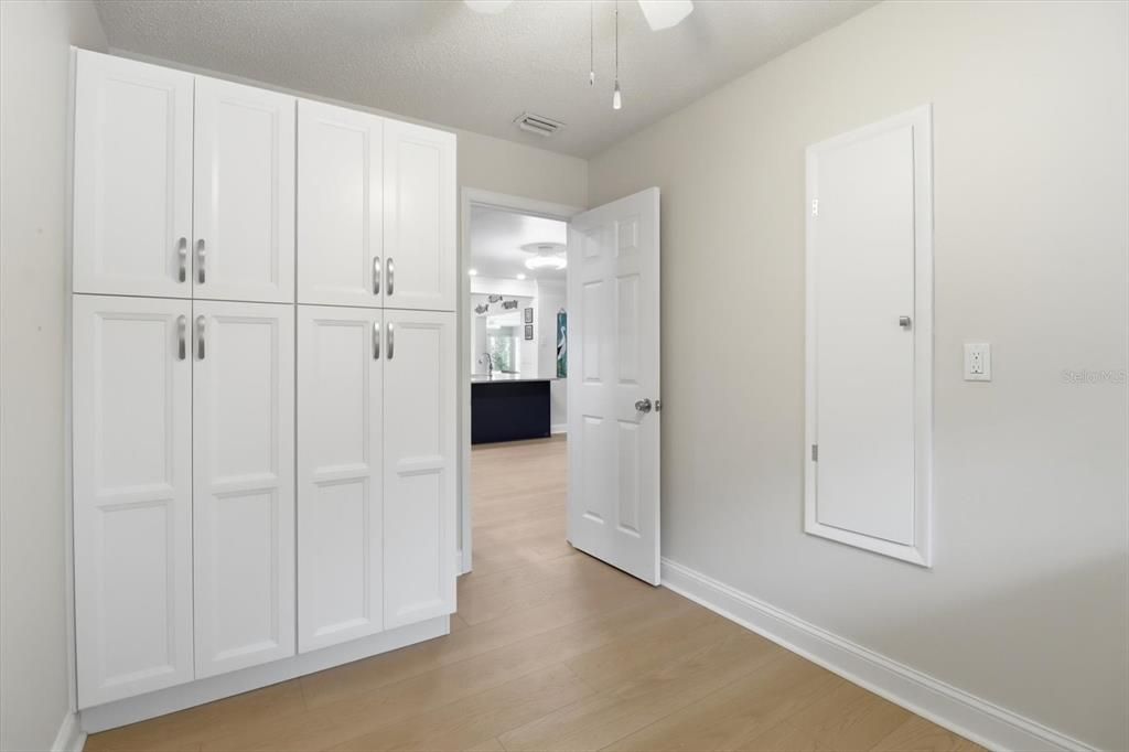 For Sale: $609,000 (3 beds, 2 baths, 2619 Square Feet)