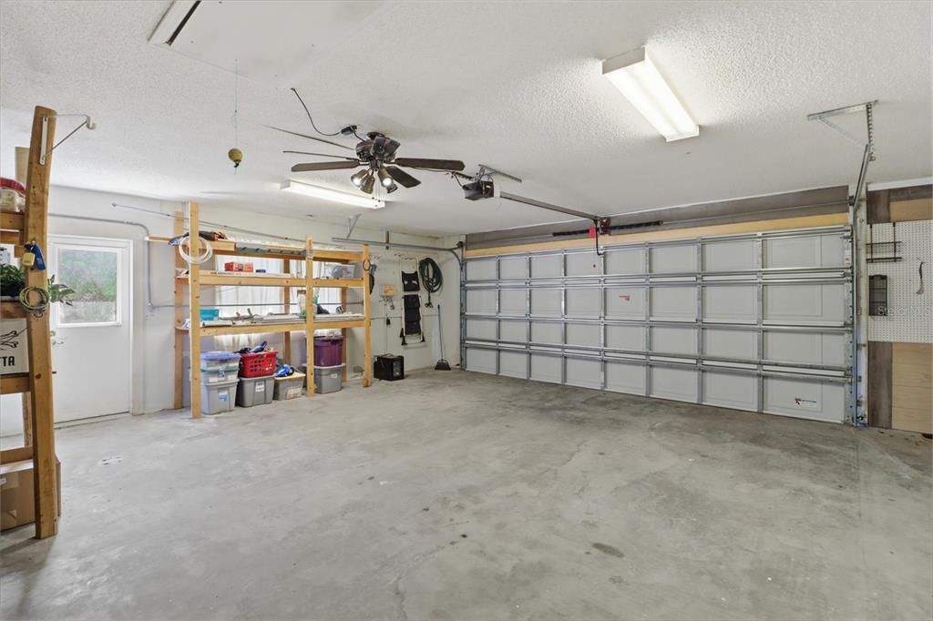 For Sale: $609,000 (3 beds, 2 baths, 2619 Square Feet)
