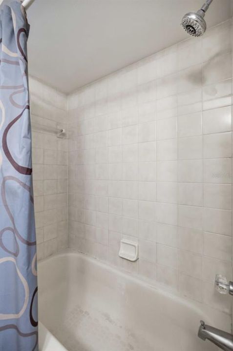 For Sale: $149,900 (2 beds, 2 baths, 960 Square Feet)