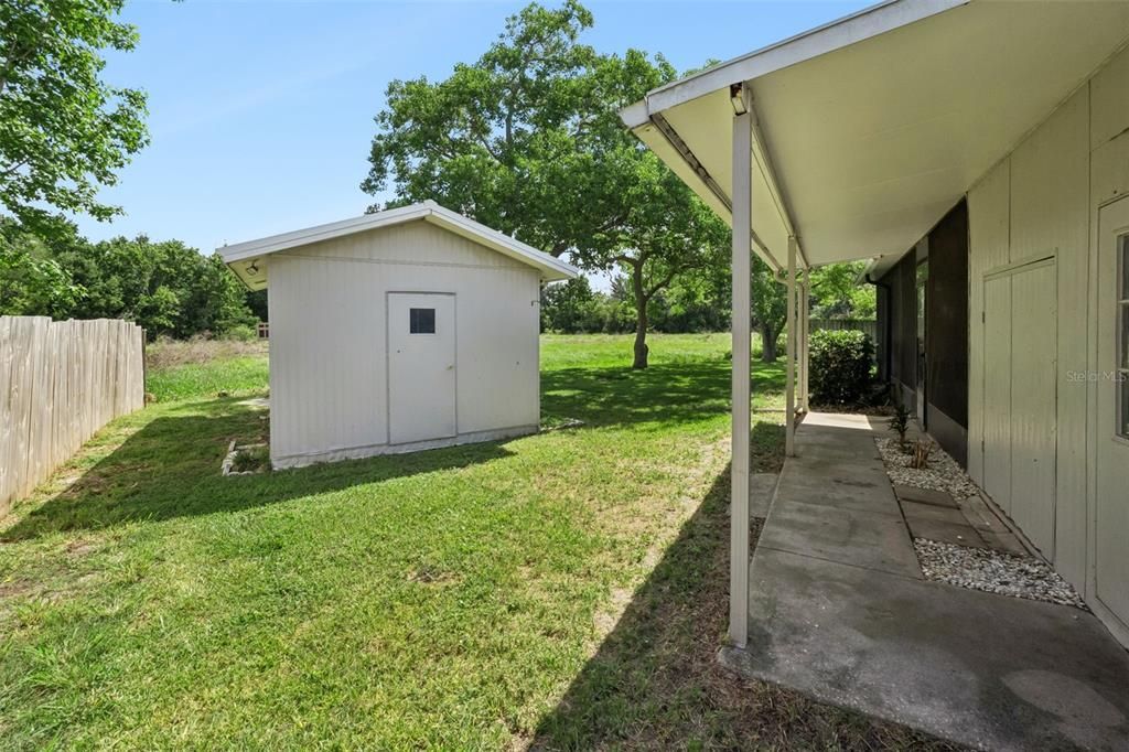 For Sale: $202,000 (3 beds, 2 baths, 1456 Square Feet)
