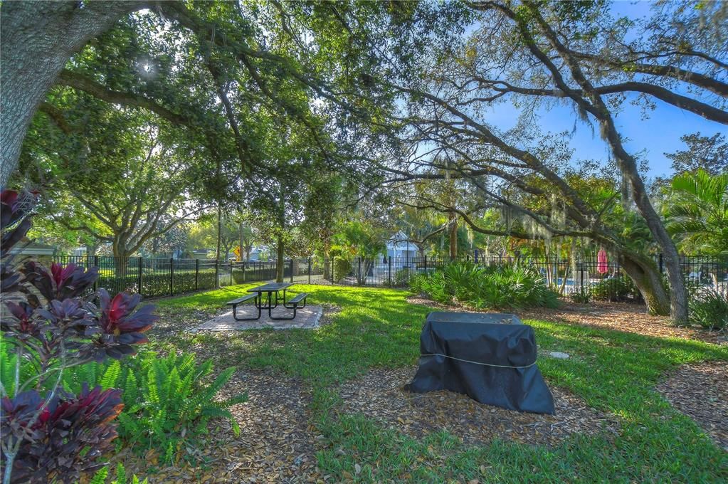 For Sale: $350,000 (2 beds, 2 baths, 1544 Square Feet)