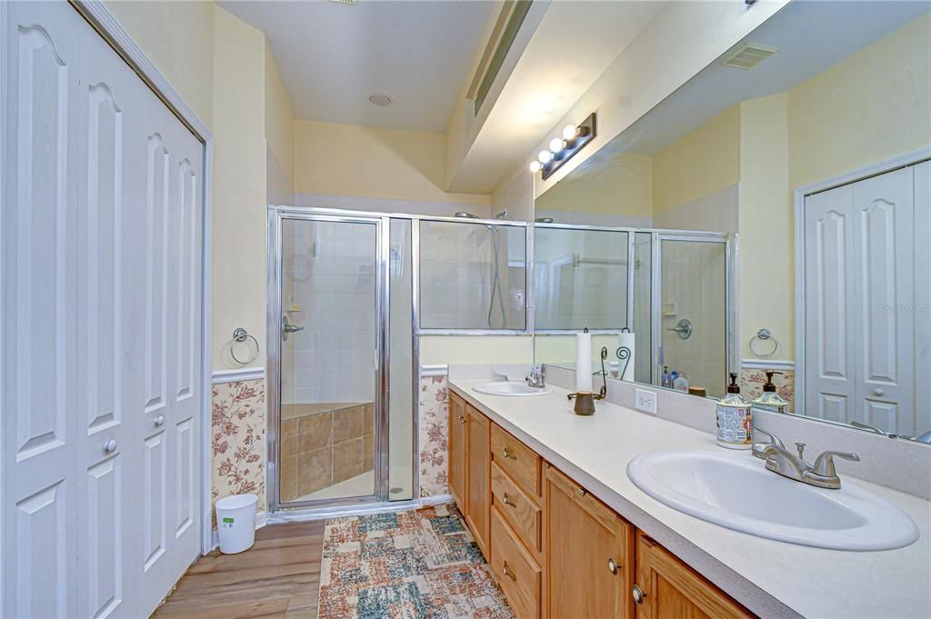For Sale: $350,000 (2 beds, 2 baths, 1544 Square Feet)