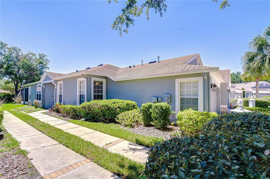 For Sale: $350,000 (2 beds, 2 baths, 1544 Square Feet)