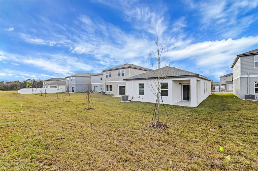 For Sale: $308,900 (3 beds, 2 baths, 1365 Square Feet)