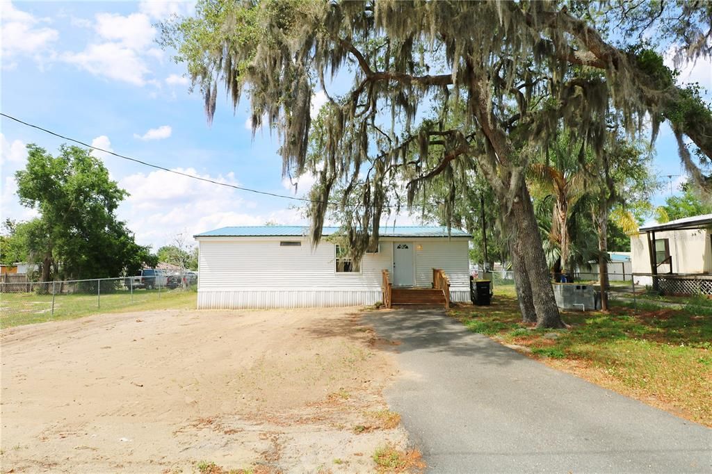 For Sale: $164,900 (3 beds, 2 baths, 1008 Square Feet)