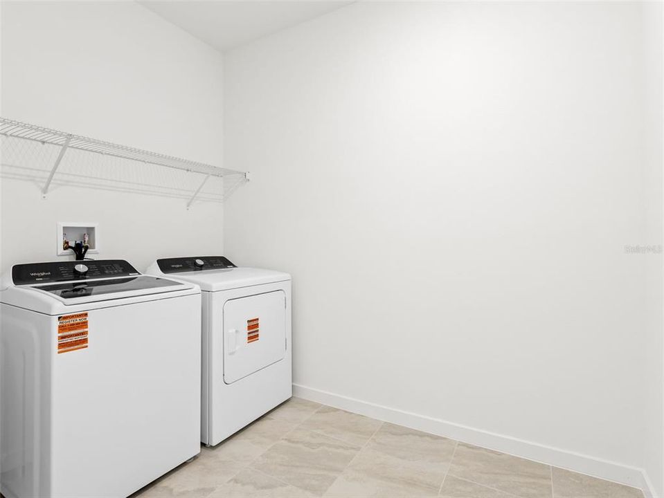 En Renta: $3,295 (4 camas, 3 baños, 2874 Pies cuadrados)