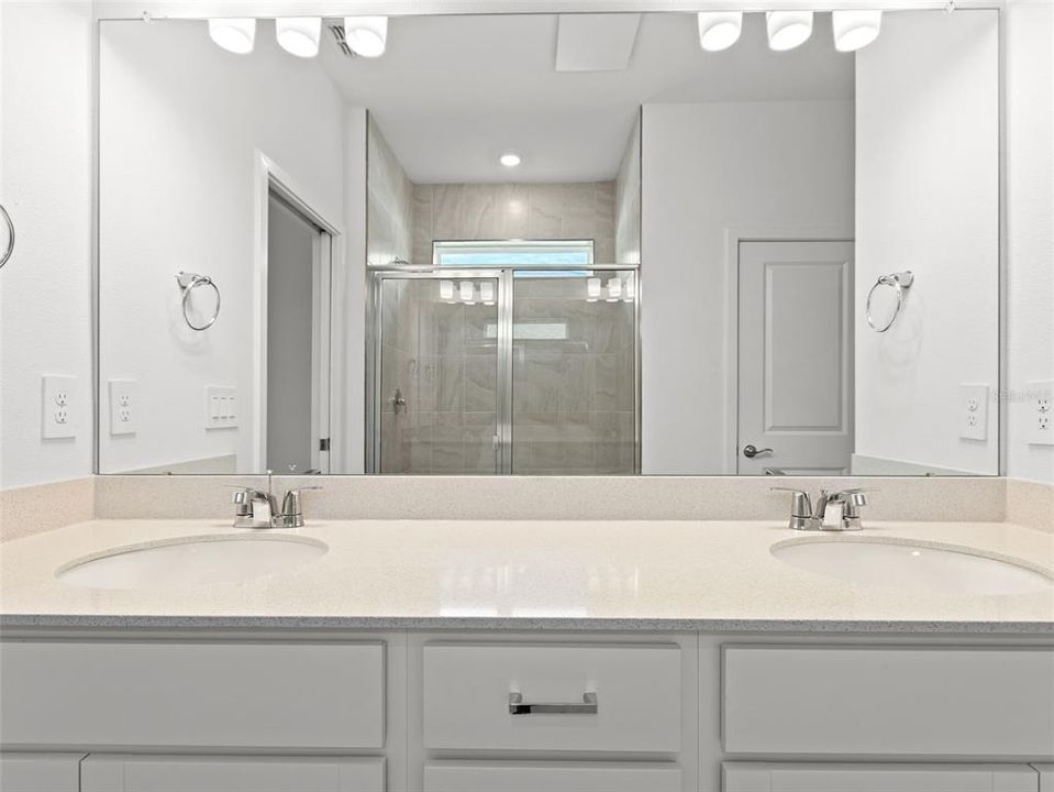 En Renta: $3,295 (4 camas, 3 baños, 2874 Pies cuadrados)